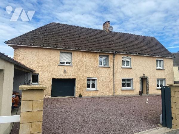 Maison Bourgvallees 6 pièce(s) 135.25 m2