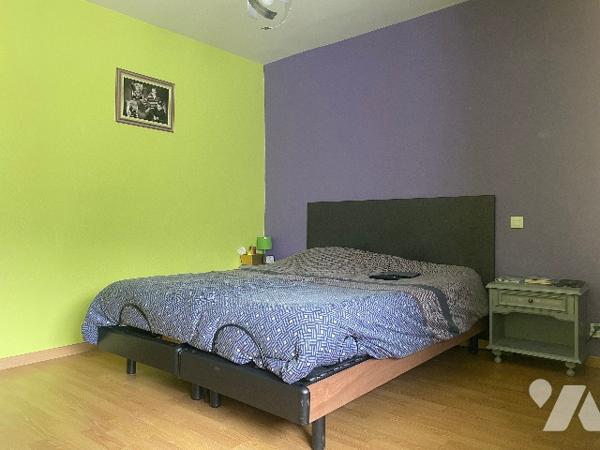 Maison Bourgvallees 6 pièce(s) 135.25 m2