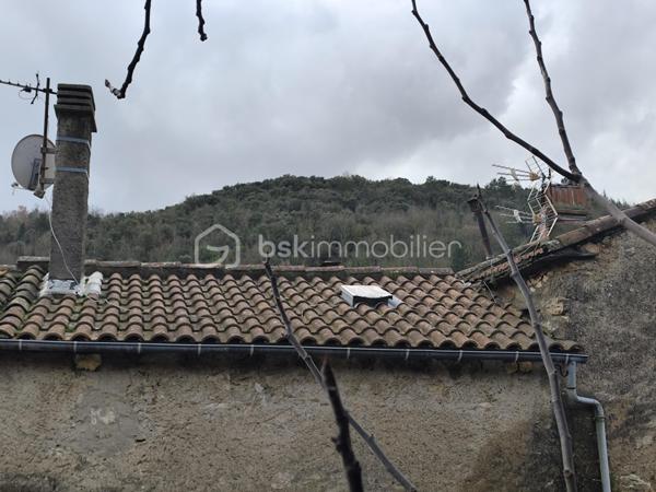 Maison de 300 m²