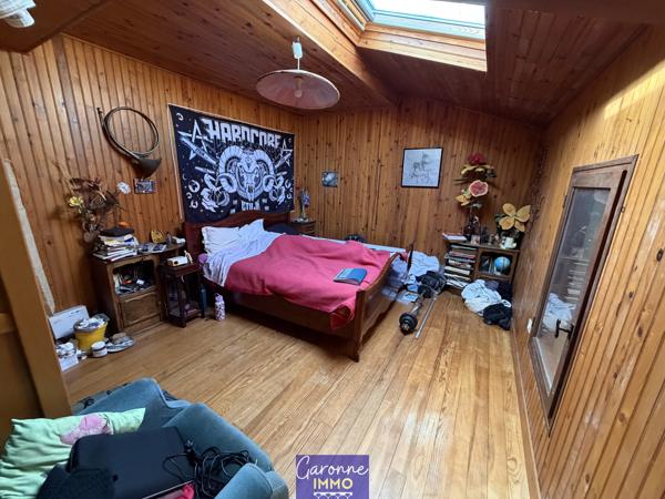 Maison 7 pièce(s) 6 chambre(s) 210 m²