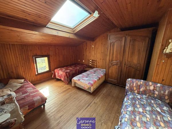Maison 7 pièce(s) 6 chambre(s) 210 m²
