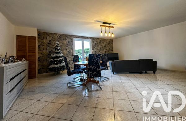 Maison à vendre 5 pièces 135 m² Conches-en-Ouche