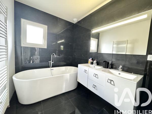 Maison à vendre 6 pièces 122 m² Honfleur