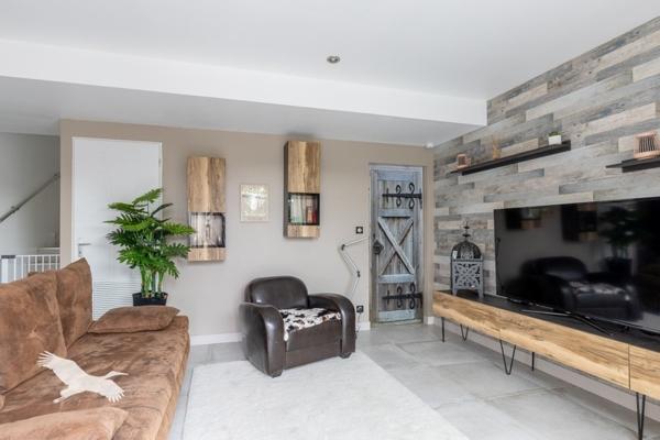 Maison à vendre 474 400 € Pechbonnieu 6 p 126 m² DPE A