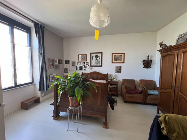 Maison à vendre 5 pièces CHAUFFAILLES (71)