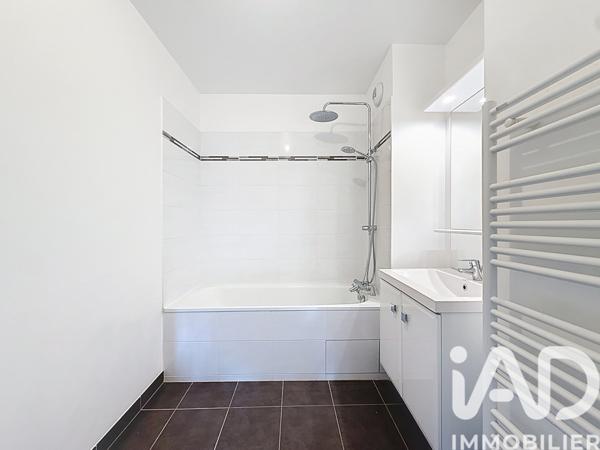 Appartement à vendre 2 pièces 48 m² Émerainville