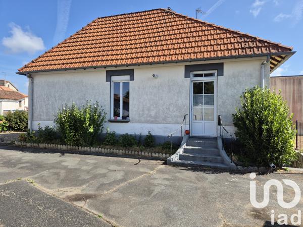 Maison à vendre 5 pièces 85 m² Moncoutant-sur-Sèvre