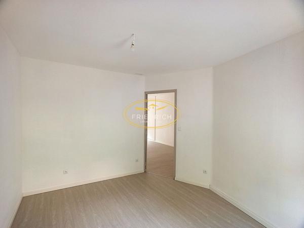 APPARTEMENT Type F2 - ENTIÈREMENT RÉNOVÉ - BAR-LE-DUC Bar-le-duc APPARTEMENT Type F2 - ENTIÈREMENT RÉNOVÉ - BAR-LE-DUC Bar-le-duc