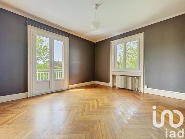 Maison 5 pièces de 133 m² à La Clayette (71800)