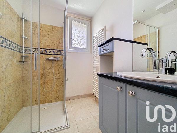 Maison 5 pièces de 133 m² à La Clayette (71800)