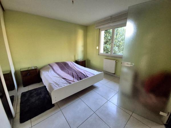 Découvrez cette magnifique maison qui allie confort, élégance et proximité avec toutes les commodités — une opportunité à ne pas manquer !