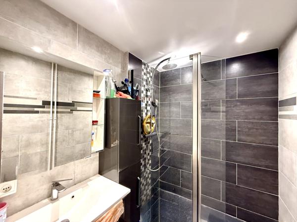 Sevran (93270) 3 Pièces avec 2 balcons, parking à 2min du RER B, futur métro 16