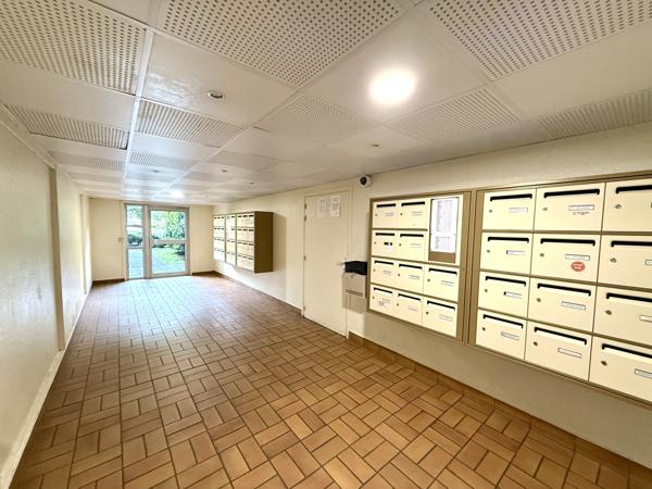 Sevran (93270) 3 Pièces avec 2 balcons, parking à 2min du RER B, futur métro 16