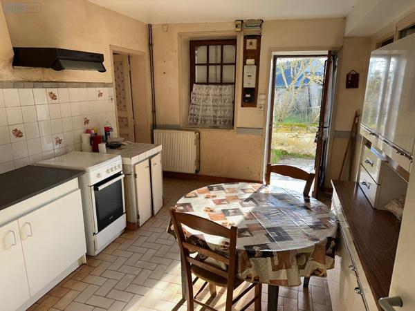 Fermette à vendre à Chinon dans l'Indre-et-Loire (37500), ref : 37049-106