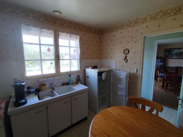 Maison sur sous-sol proche commerces