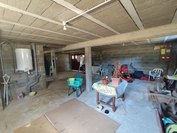 Maison sur sous-sol proche commerces