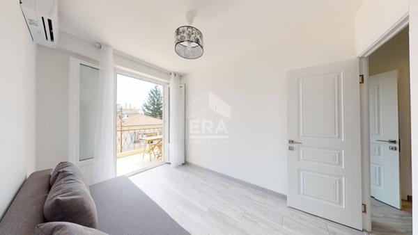 NICE - PARC IMPÉRIAL : MAGNIFIQUE MAISON DE 166.71 M² DIVISÉE EN 3 APPARTEMENTS AVEC GARAGES