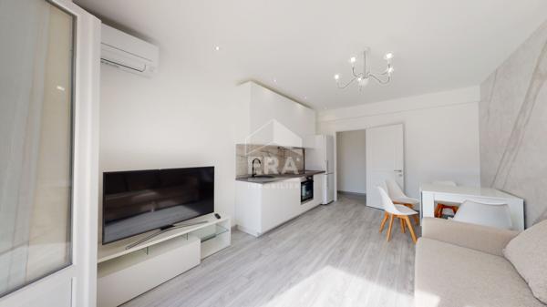 NICE - PARC IMPÉRIAL : MAGNIFIQUE MAISON DE 166.71 M² DIVISÉE EN 3 APPARTEMENTS AVEC GARAGES