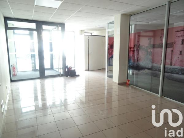 Immeuble à vendre 280 m² Sainte-Croix-de-Mareuil