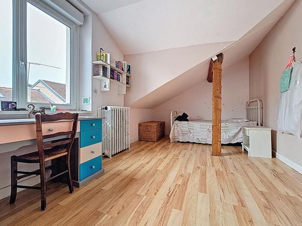 Maison de ville à Saint-Max _ 5 chambres _ bureau _ terrasse _ jardin