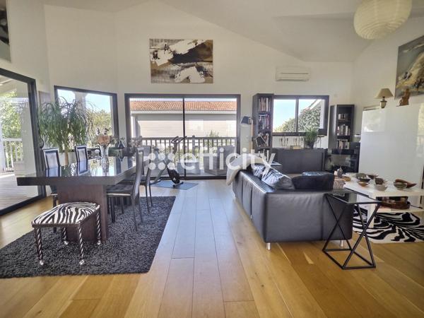 Maison
         5 pièces
        - 126 m² Bien prestige