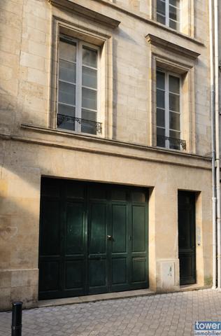 Appartement
                                                                                                                                                                                                                                                                                                                        3 pièce(s)                                                                                                                                                                                                          2 chambre(s)                                                                                                                                                                                                          77  m²