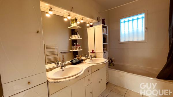 Saint - Sauveur, coquette villa 4 pièces avec garage et jardin