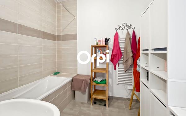 Appartement à vendre    4 pièces • 78,16 m2 La Ciotat