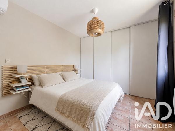 Maison à vendre 5 pièces 100 m² La Fare-les-Oliviers