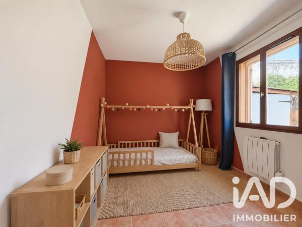 Maison à vendre 5 pièces 100 m² La Fare-les-Oliviers