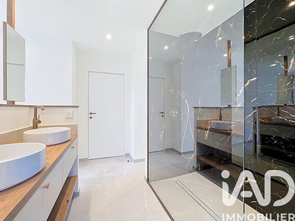 Maison à vendre 7 pièces 182 m² Roquebrune-sur-Argens