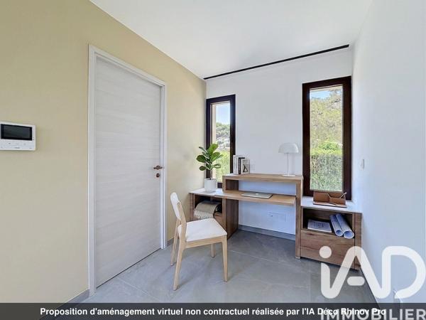 Maison à vendre 7 pièces 182 m² Roquebrune-sur-Argens