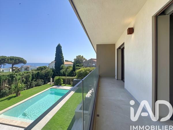 Maison à vendre 7 pièces 182 m² Roquebrune-sur-Argens