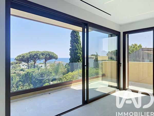 Maison à vendre 7 pièces 182 m² Roquebrune-sur-Argens
