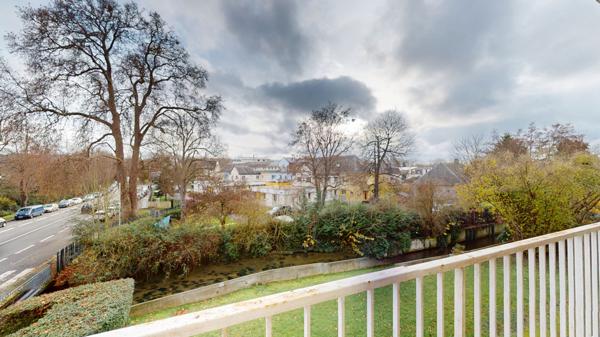 EVREUX - Proche Centre