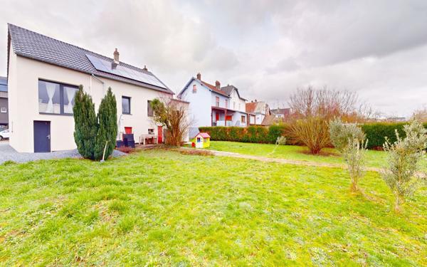 Maison à vendre    5 pièces •  Terville