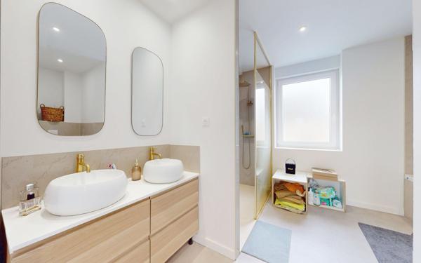 Maison à vendre    5 pièces •  Terville