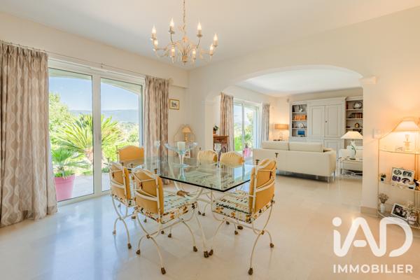 Maison à vendre 7 pièces 320 m² Valbonne