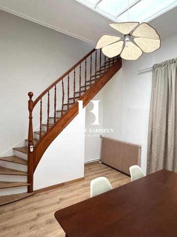 Maison mitoyenne 2 côtés à louer, 5 pièces - Roubaix 59100
