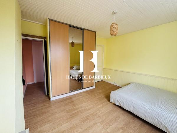 Maison mitoyenne 2 côtés à louer, 5 pièces - Roubaix 59100