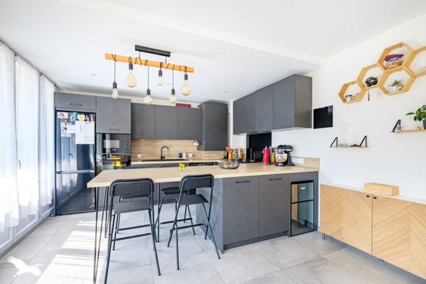 Appartement à vendre 266 000 € Lyon 05 3 p 70 m² DPE C