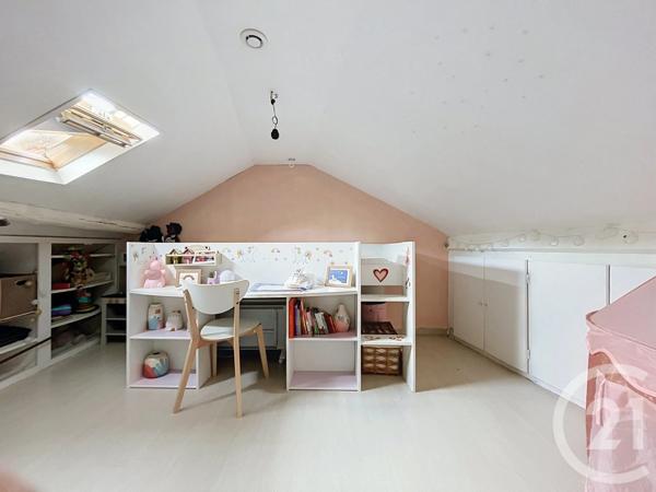 Appartement à vendre  3 pièces - 57 m 2   CORBEIL ESSONNES  - 91