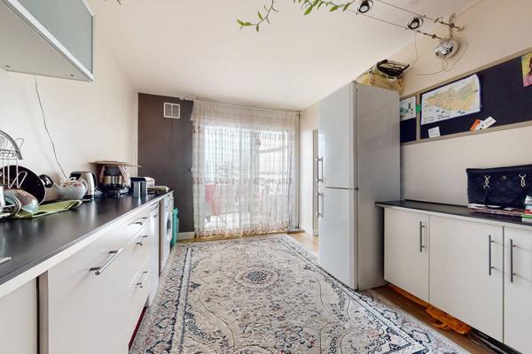 A MASSY -VILLAINE - Appartement Massy 4 pièce(s), balcon et cave