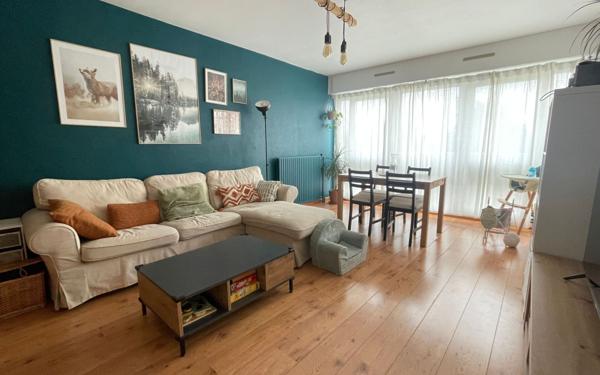 Appartement à vendre    3 pièces • 66,90 m2 Les Ulis