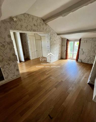Belle bâtisse familiale avec un énormement de charme