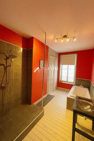 Maison 6 pièce(s) 3 chambre(s) 123 m²