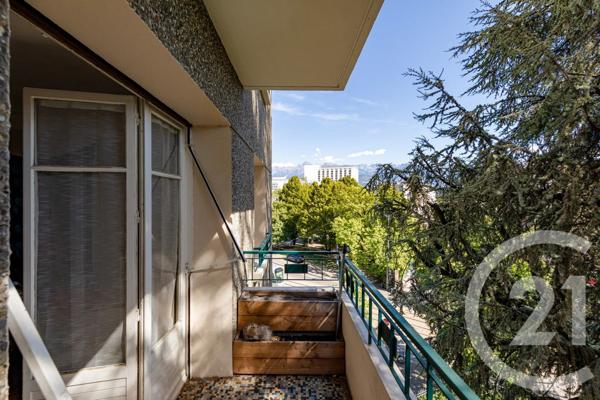 Appartement F3 à vendre  3 pièces - 76,61 m 2   GRENOBLE  - 38