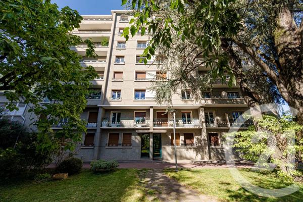 Appartement F3 à vendre  3 pièces - 76,61 m 2   GRENOBLE  - 38