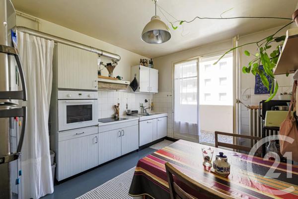 Appartement F3 à vendre  3 pièces - 76,61 m 2   GRENOBLE  - 38