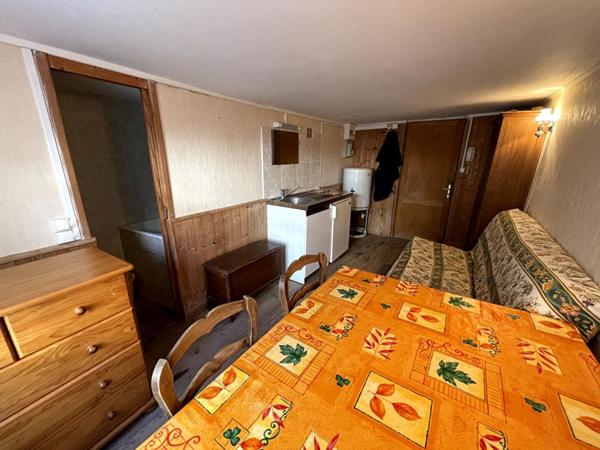 Studio 13,72 m² Carrez ? Nantes centre ? Rue de l'Industrie ? Idéal étudiant / pied-à-terre